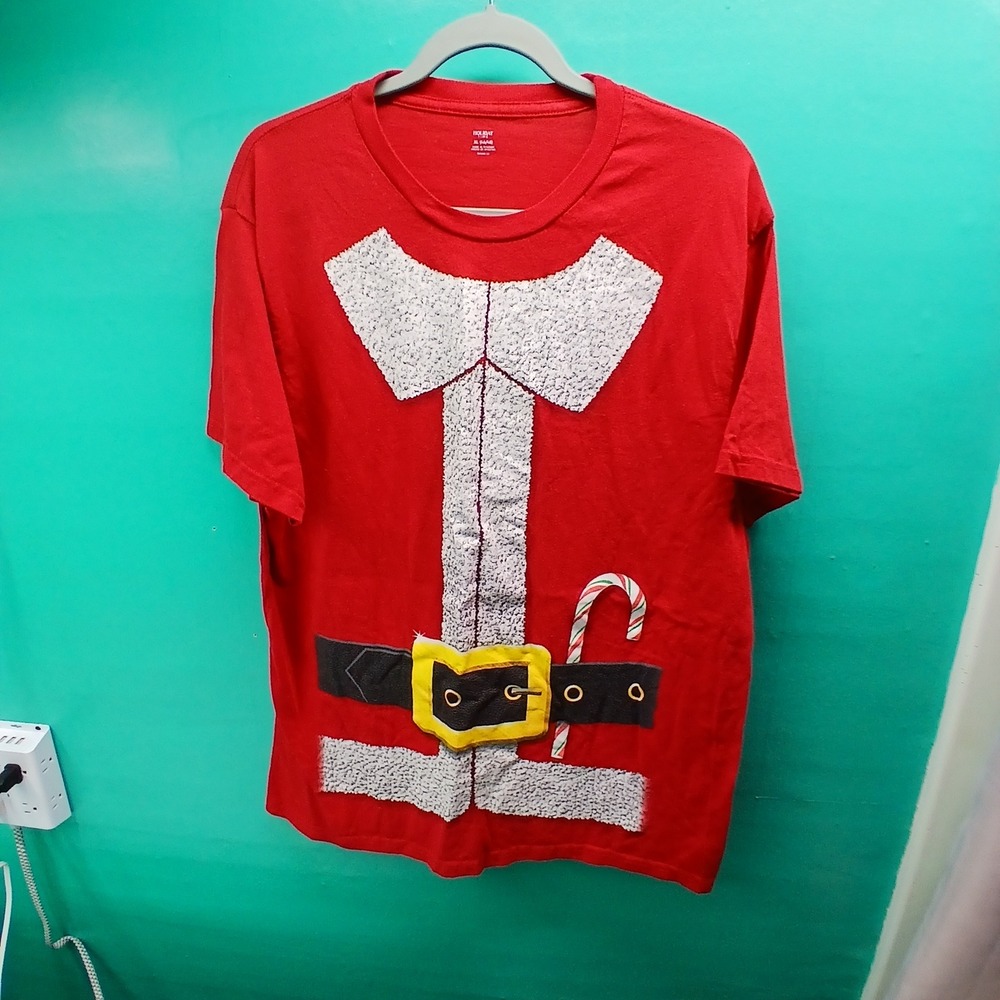 Holiday Time Santa Suit TShirt Red XL 46 48 Short Sleeve Crew Neck‎ Christmas